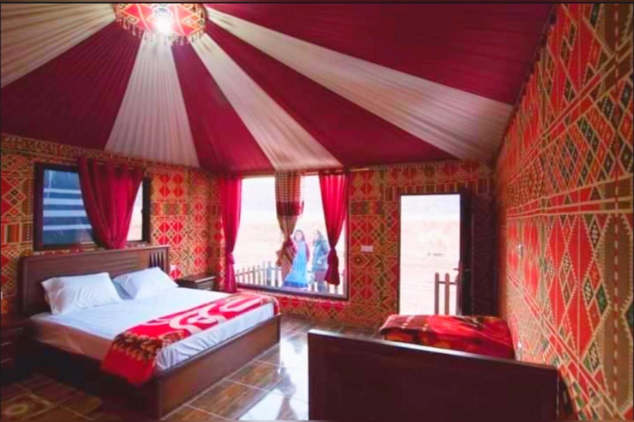 Royal Luxury Camp Hotel Wadi Rum Exterior photo