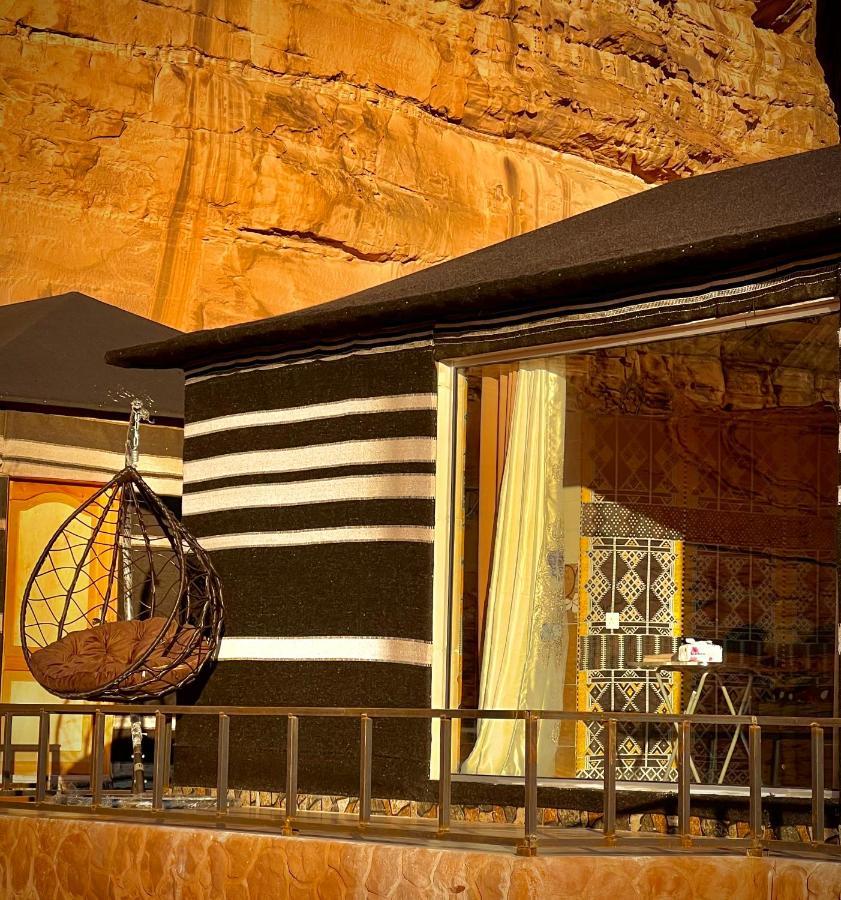 Royal Luxury Camp Hotel Wadi Rum Exterior photo